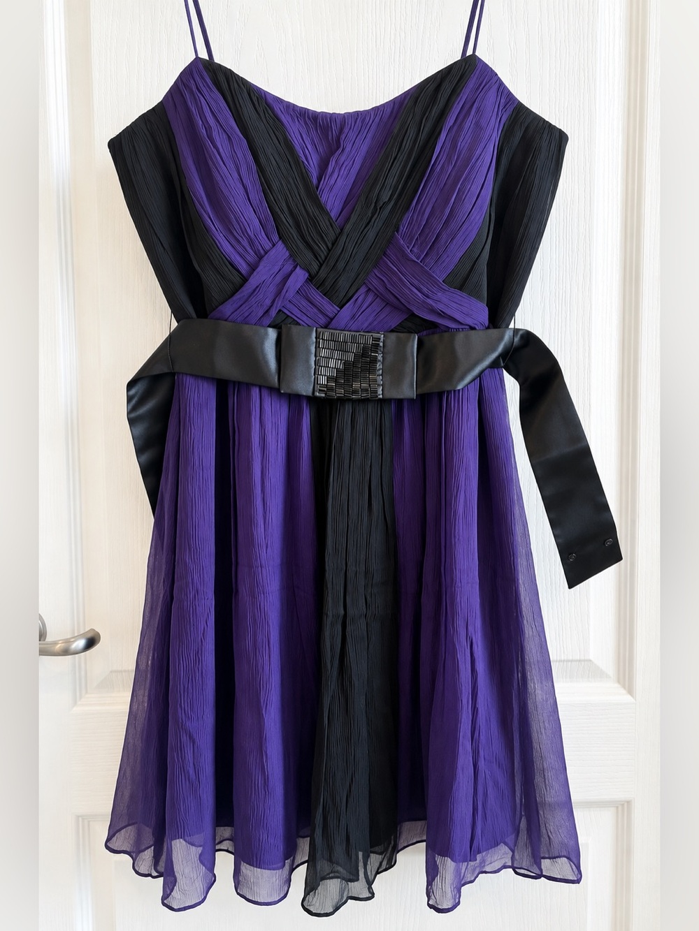 BCBG Paris 100% Silk Purple Black Pleated Cocktail Dress Size 6 Y2K
